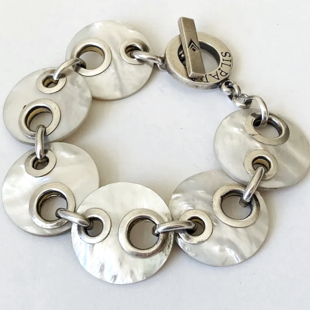 Silpada Vintage Rare Mother of Pearl and Sterling Silver Toggle Bracelet